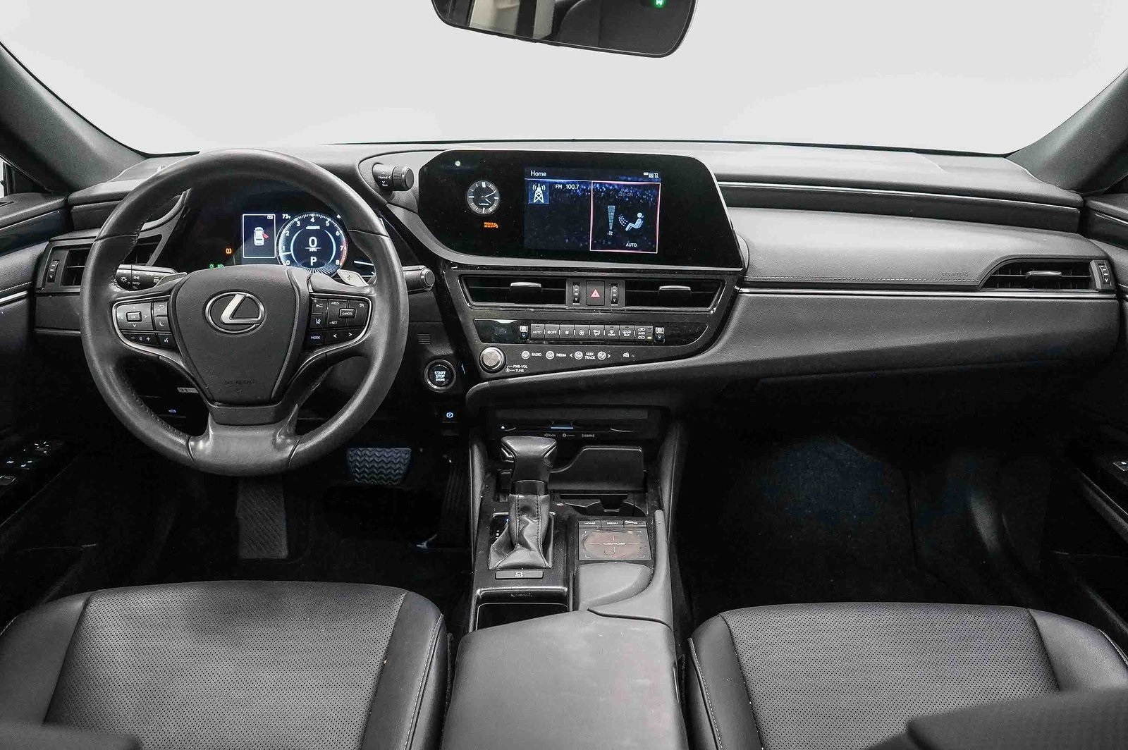 Thumbnail: 2022 Lexus ES - 12