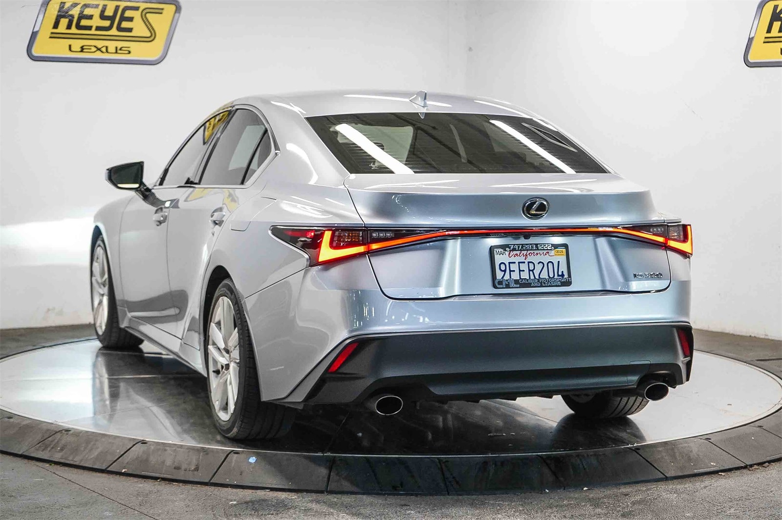 Thumbnail: 2023 Lexus IS - 2