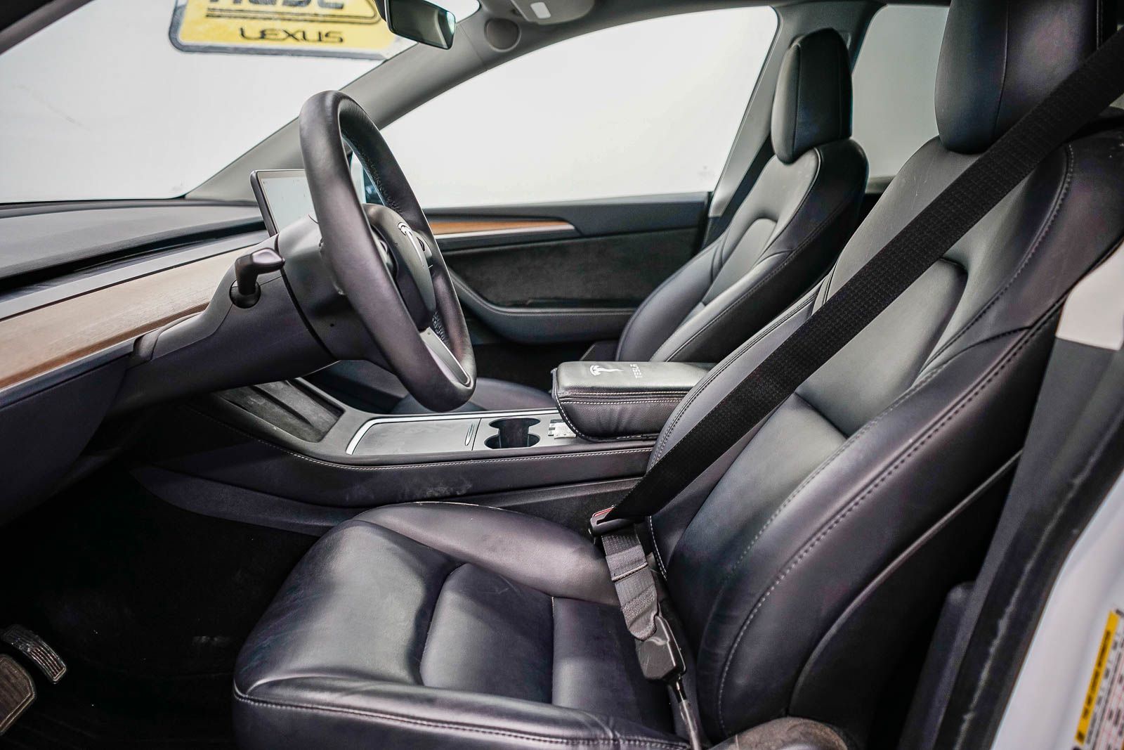 Thumbnail: 2023 Tesla Model Y - 17