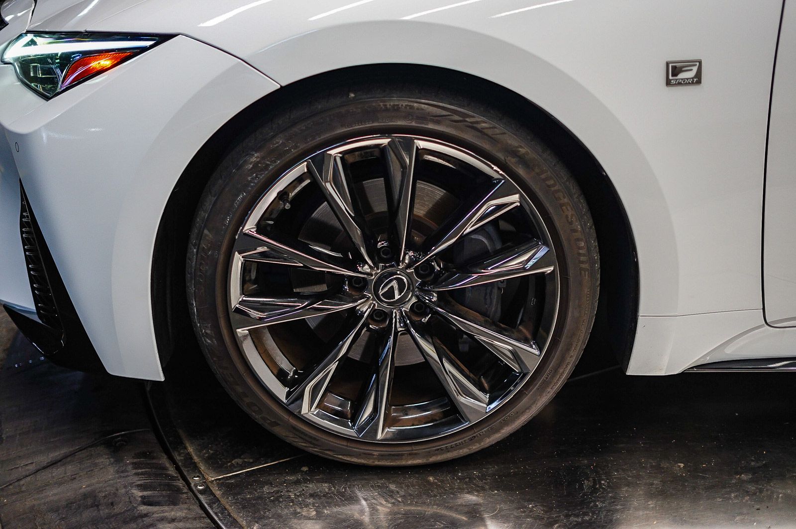 Thumbnail: 2023 Lexus IS - 8