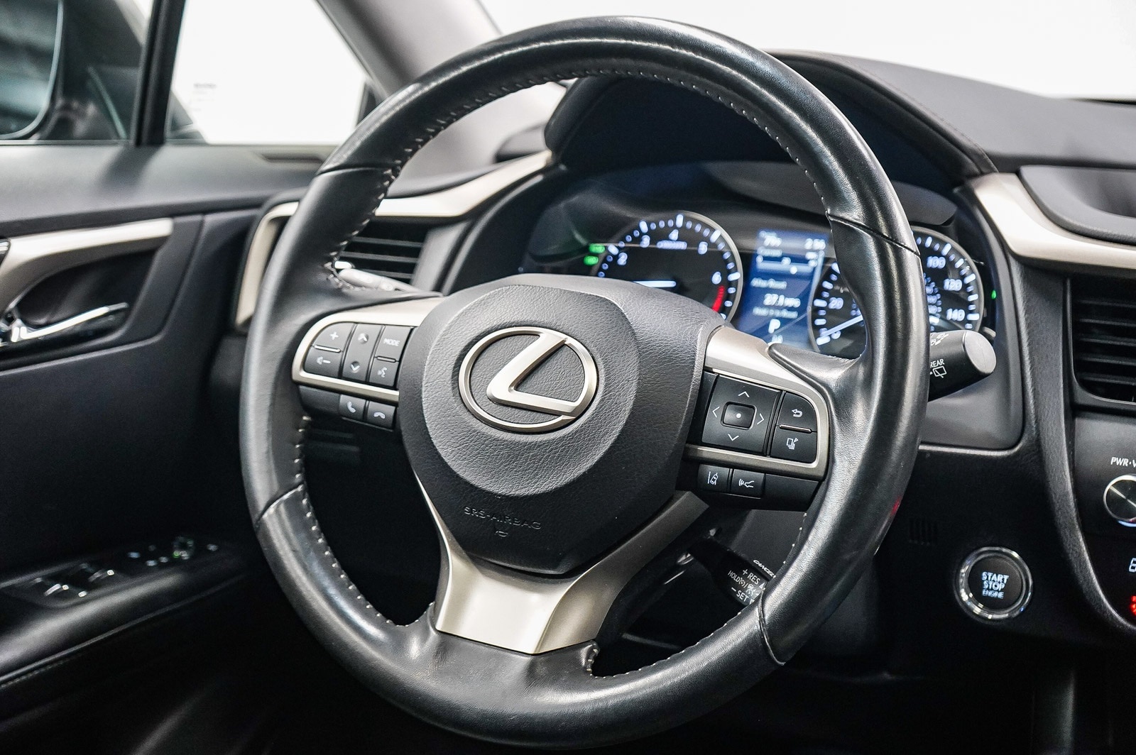 Thumbnail: 2019 Lexus RX - 15