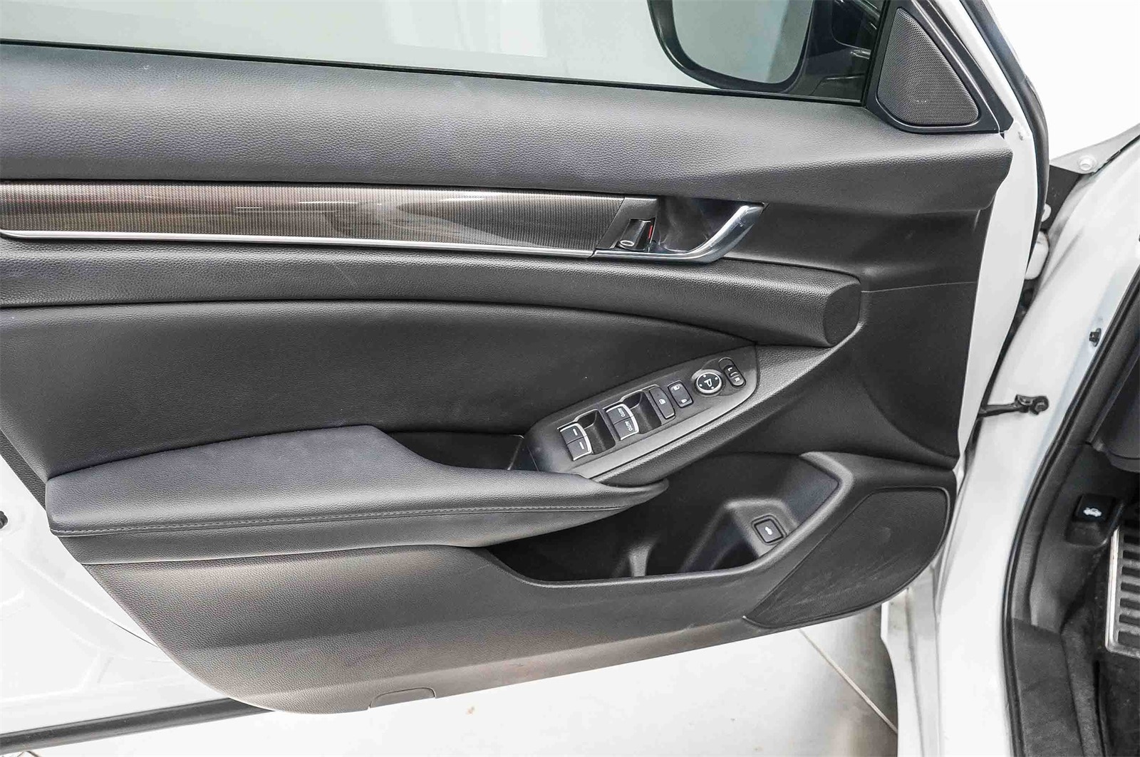 Thumbnail: 2022 Honda Accord - 20