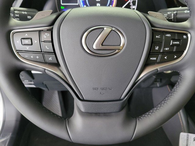 Thumbnail: 2025 Lexus ES - 12