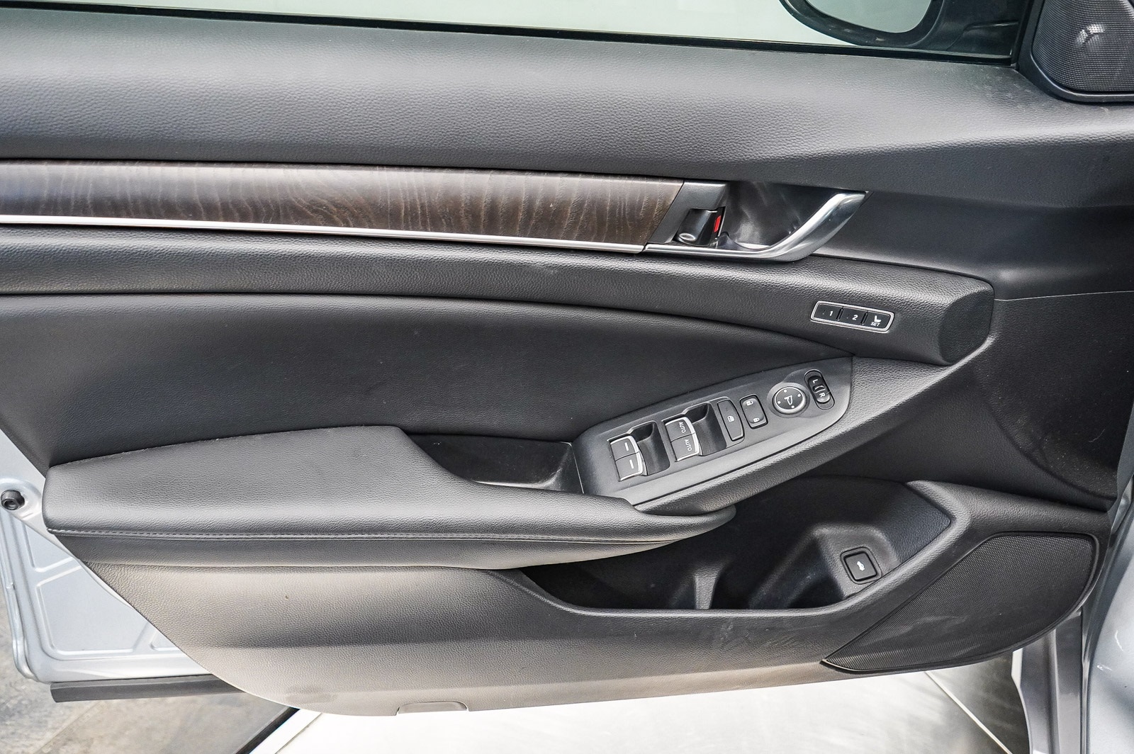 Thumbnail: 2019 Honda Accord - 22
