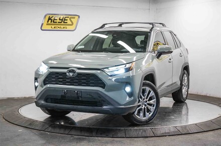 2022 Toyota RAV4 XLE Premium SUV
