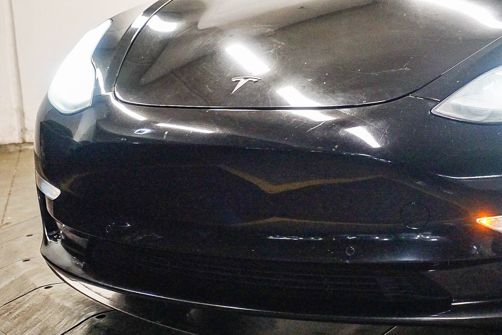 Thumbnail: 2018 Tesla Model 3 - 8