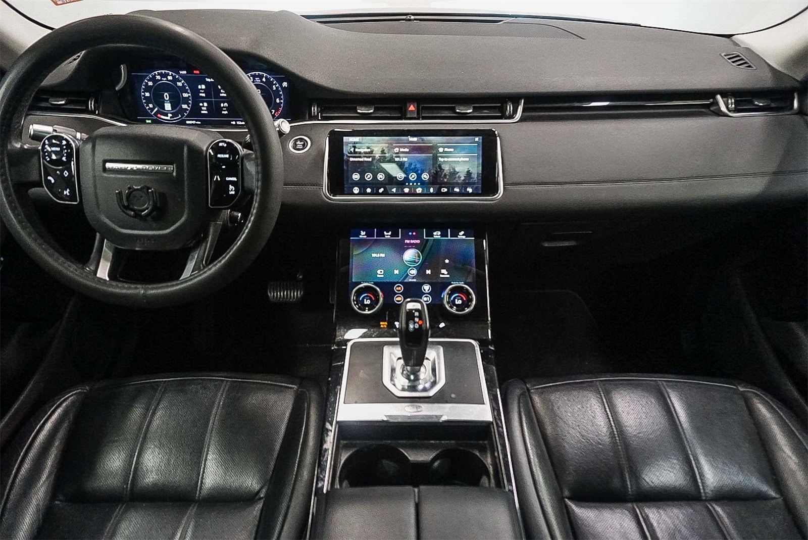 Thumbnail: 2020 Land Rover Range Rover Evoque - 14