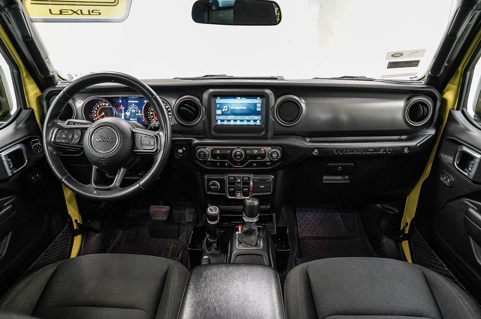 Thumbnail: 2022 Jeep Wrangler - 12