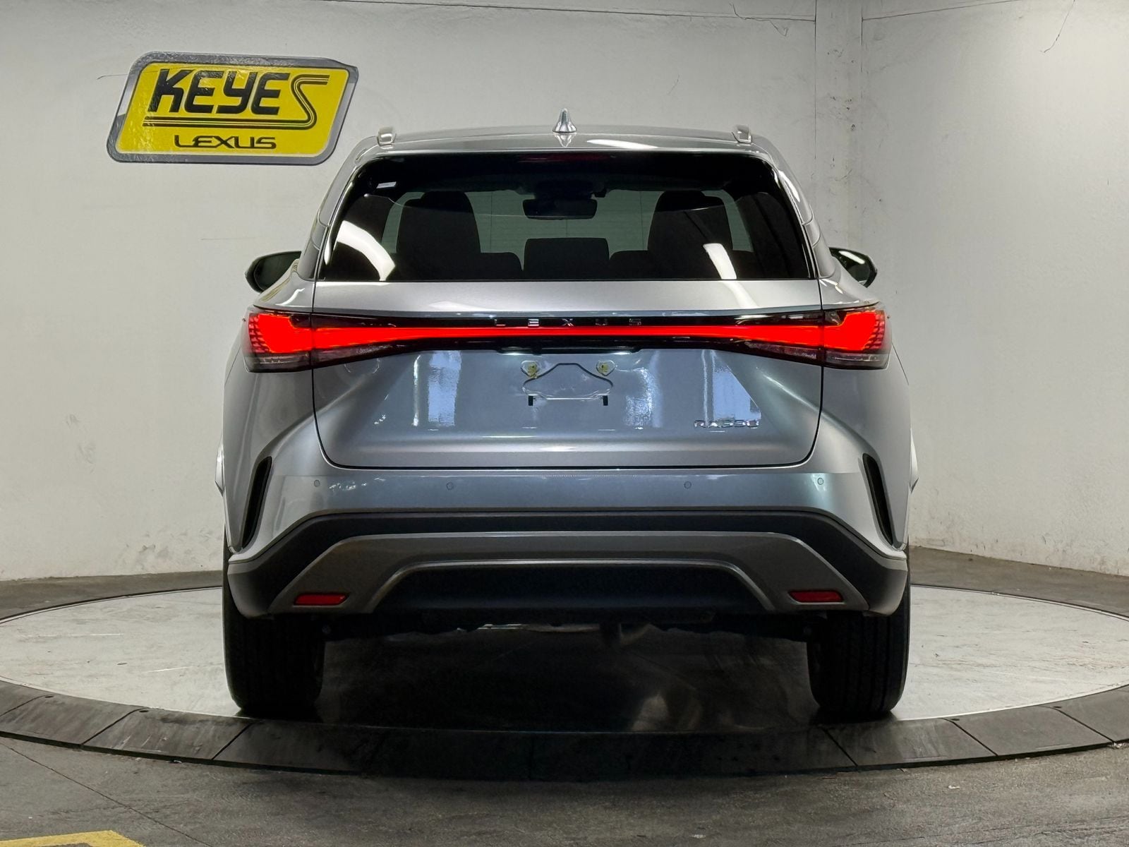 Thumbnail: 2024 Lexus RX - 3