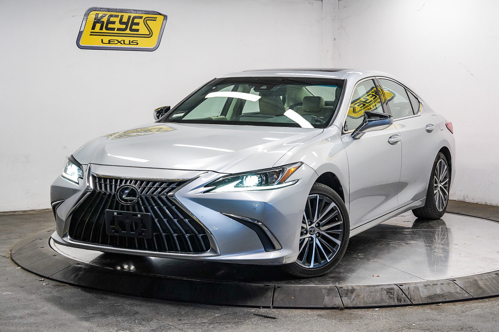 2024 Lexus ES