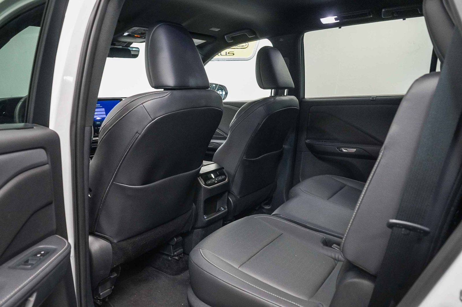 Thumbnail: 2025 Lexus TX - 18