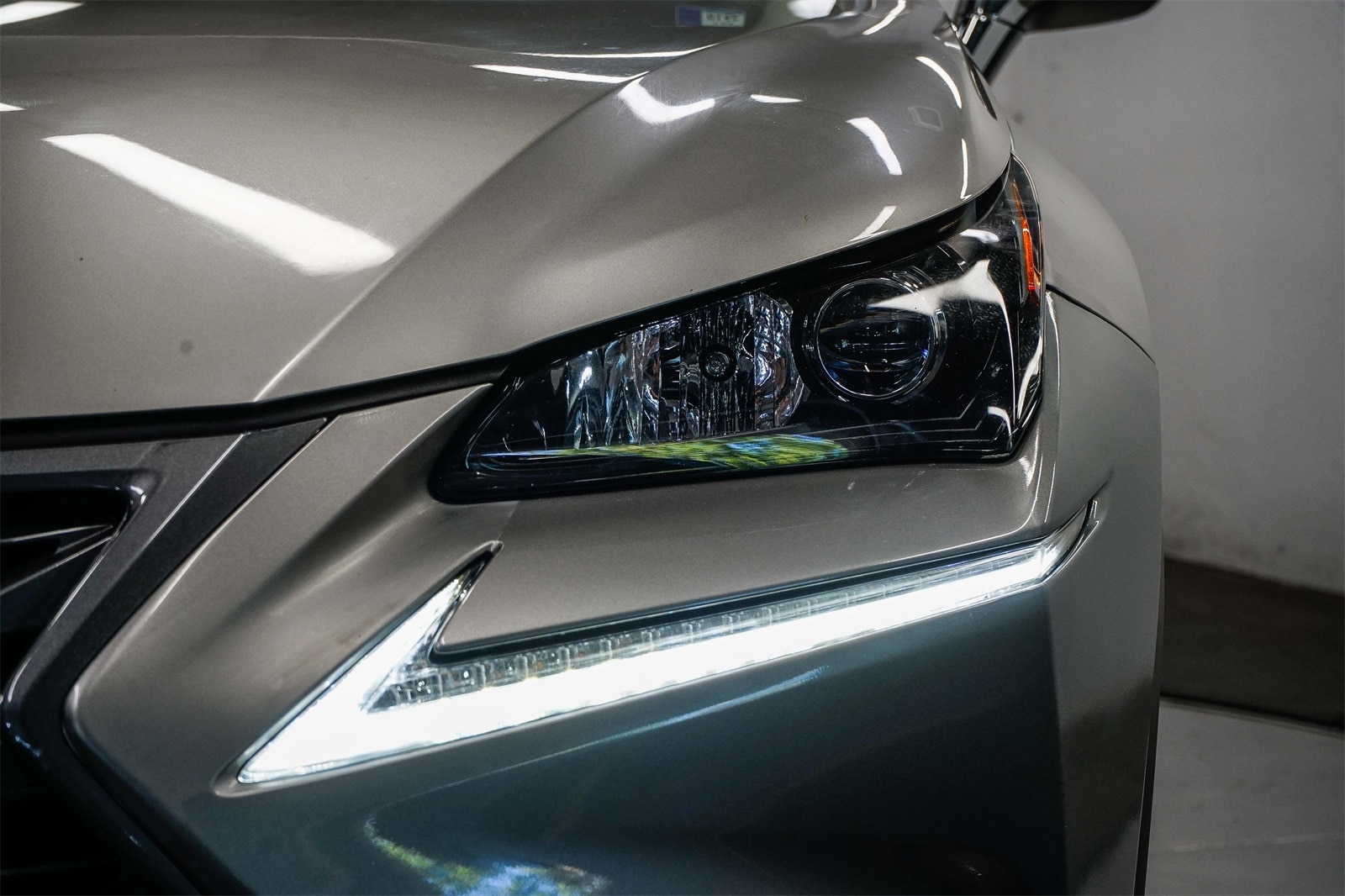 Thumbnail: 2016 Lexus NX - 7