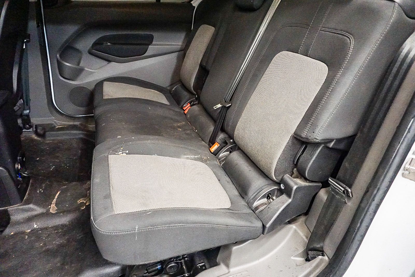 Thumbnail: 2022 Ford Transit Series - 19