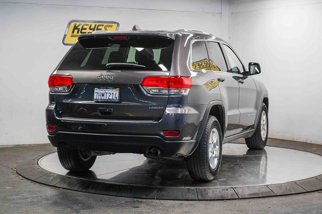 Used 2015 Jeep Grand Cherokee Laredo SUV