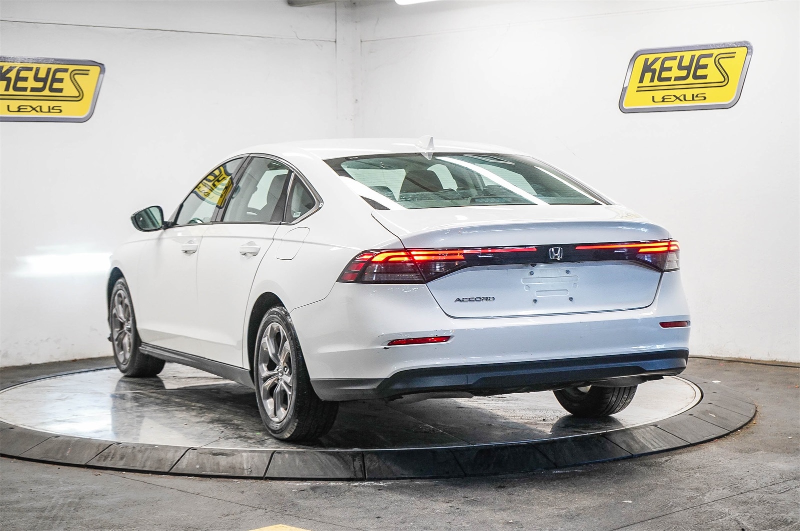 Thumbnail: 2024 Honda Accord - 2