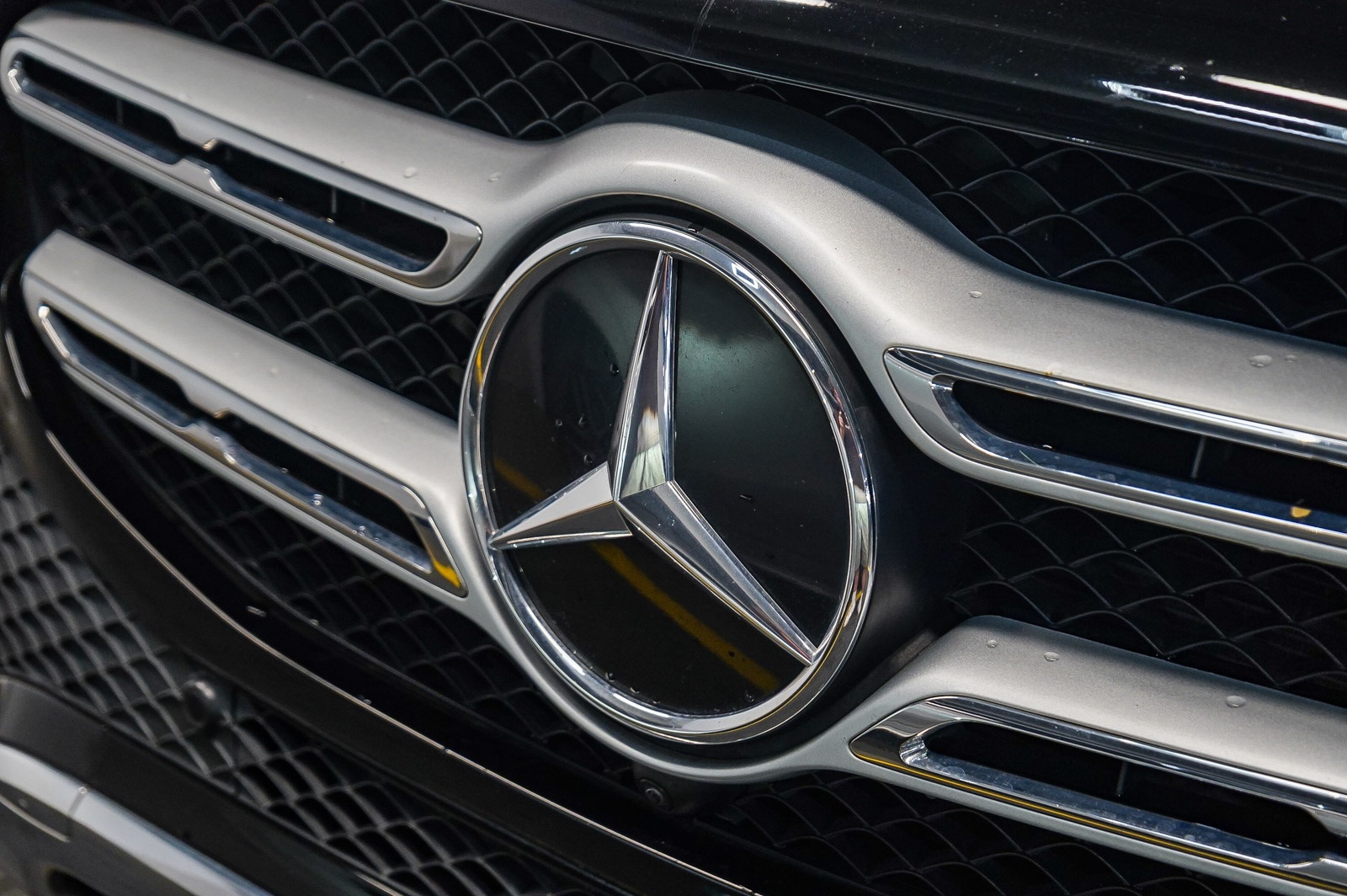 Thumbnail: 2020 Mercedes-Benz GLE - 8