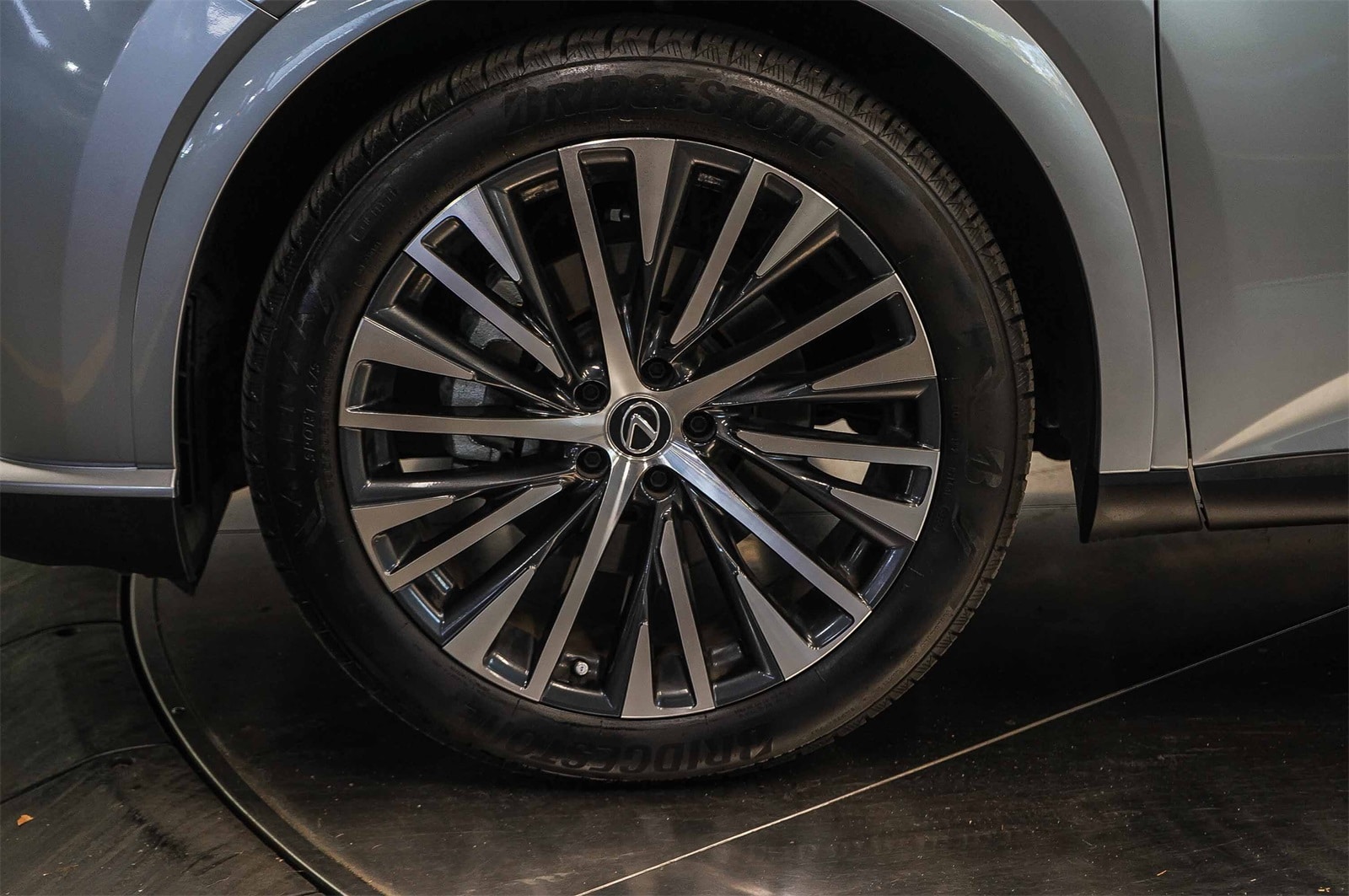 Thumbnail: 2023 Lexus RX - 9