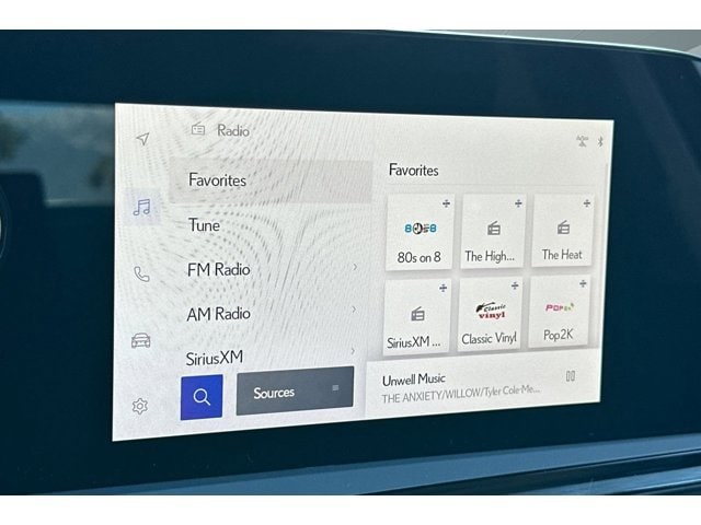 Thumbnail: 2025 Lexus ES - 21