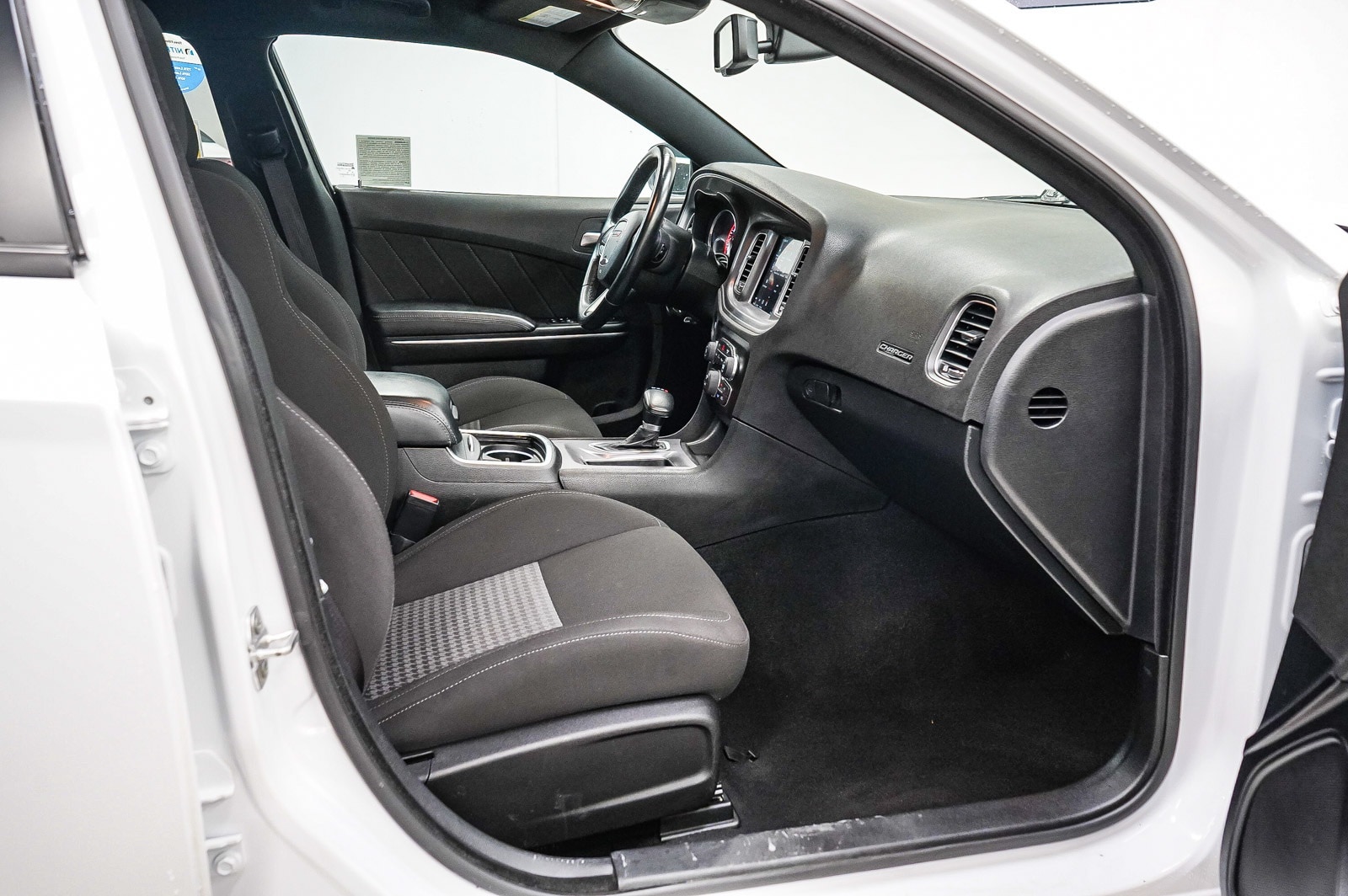 Thumbnail: 2023 Dodge Charger - 16