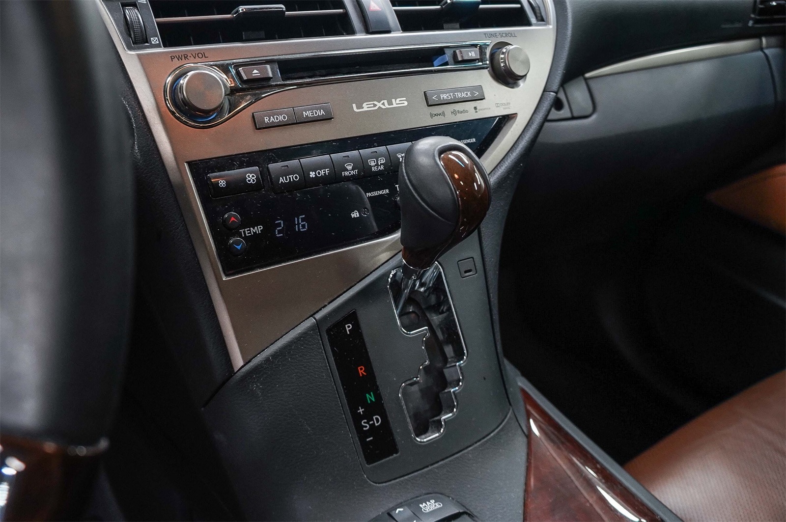 Thumbnail: 2015 Lexus RX - 19