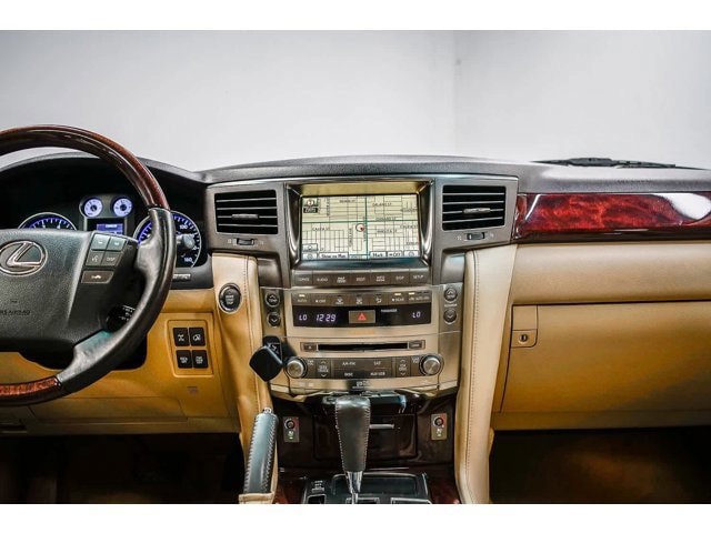 Thumbnail: 2011 Lexus LX - 13