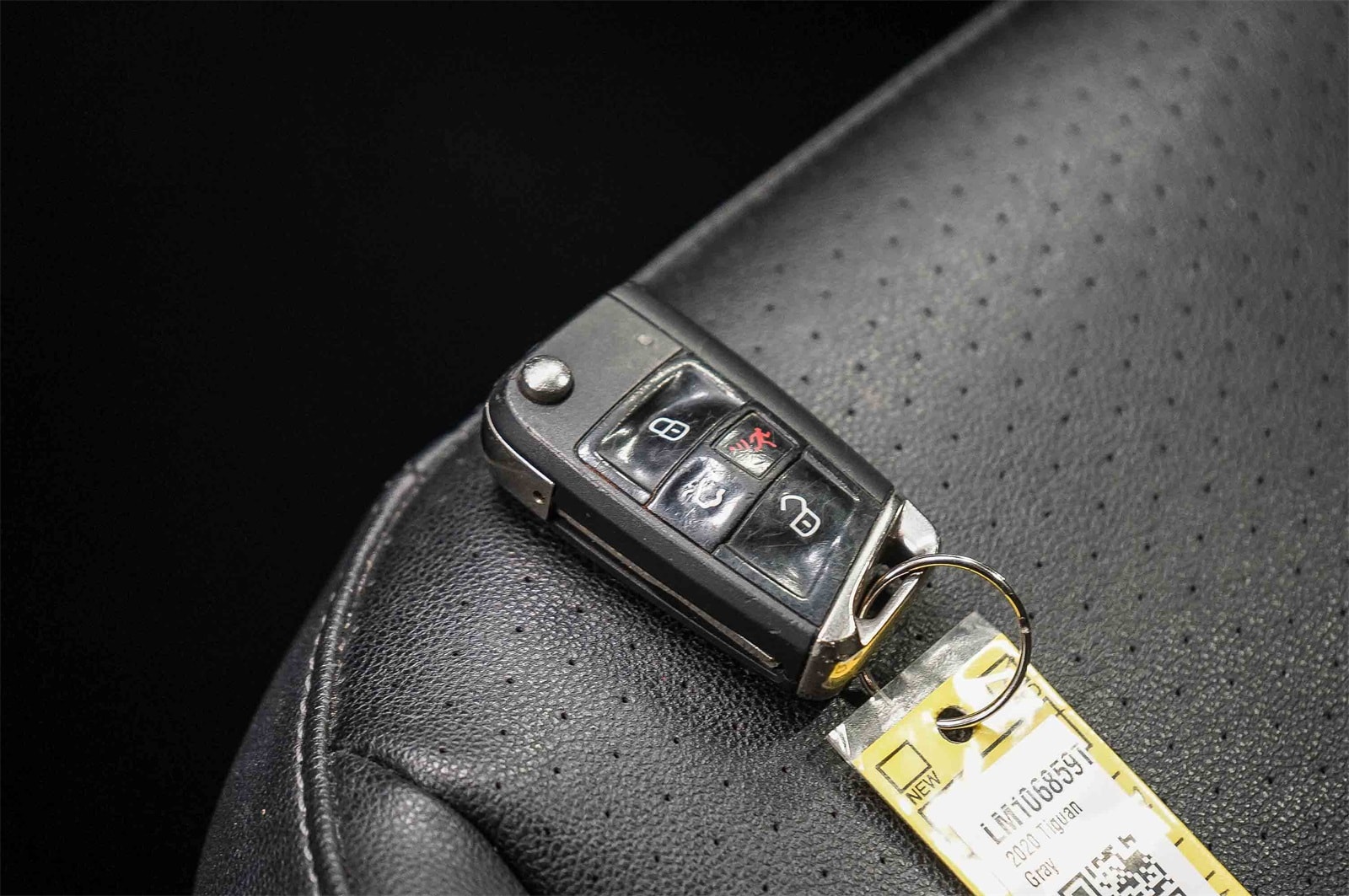 Thumbnail: 2020 Volkswagen Tiguan - 26