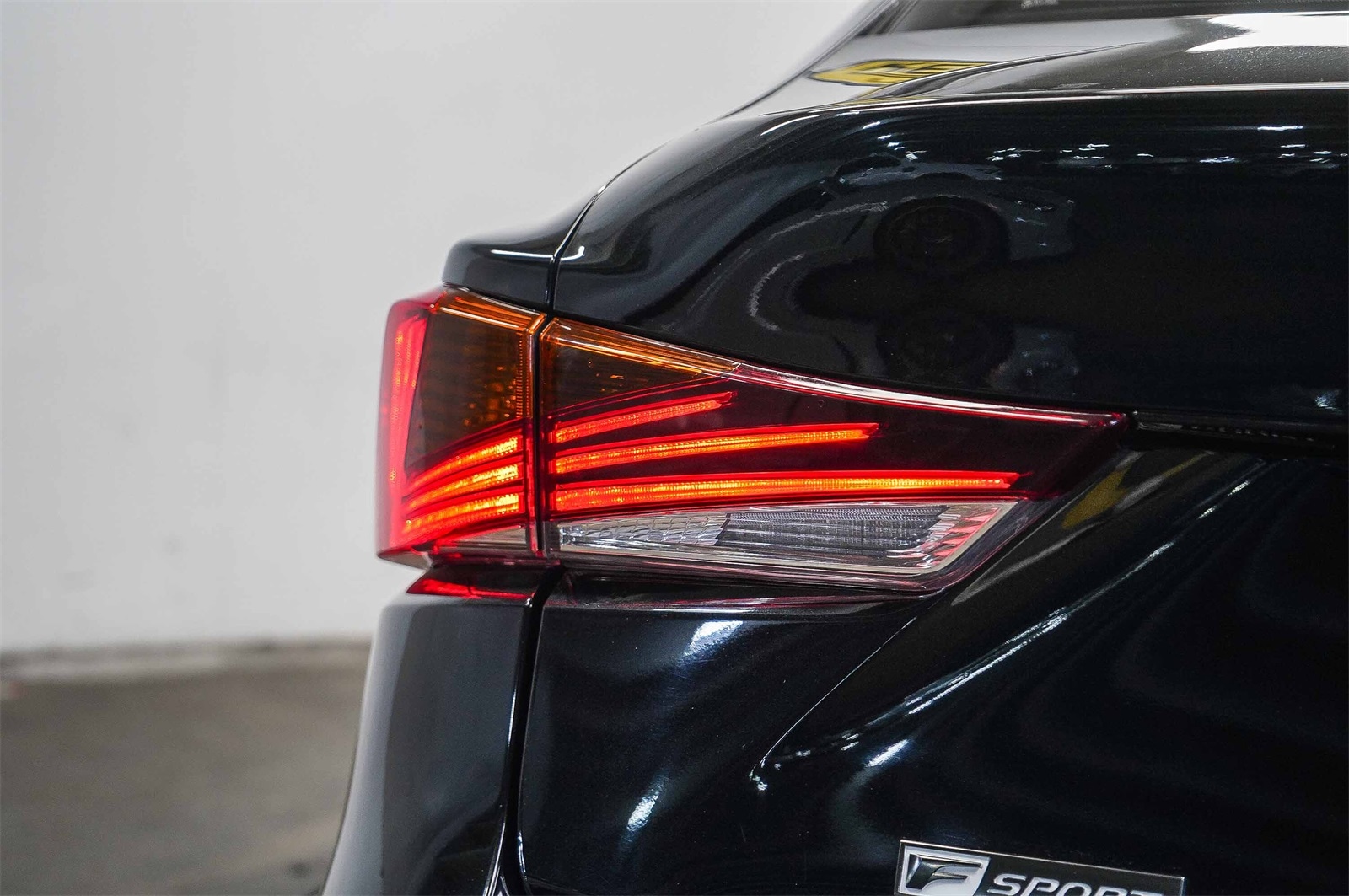 Thumbnail: 2019 Lexus IS - 11