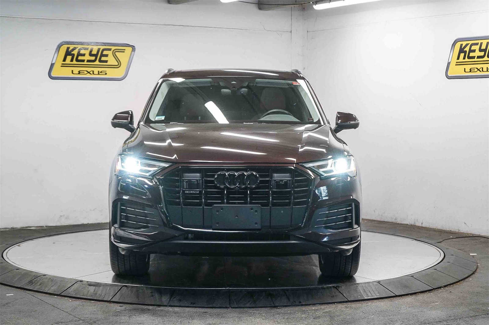 Thumbnail: 2022 Audi Q7 - 6
