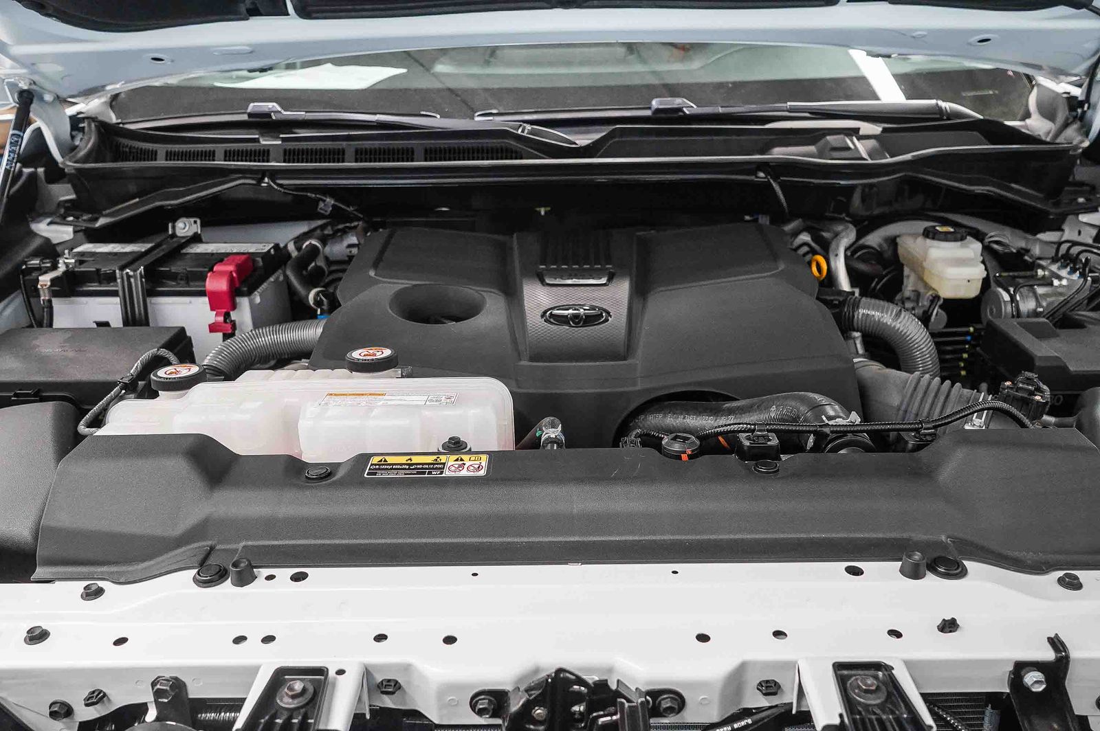 Thumbnail: 2024 Toyota Tundra - 27