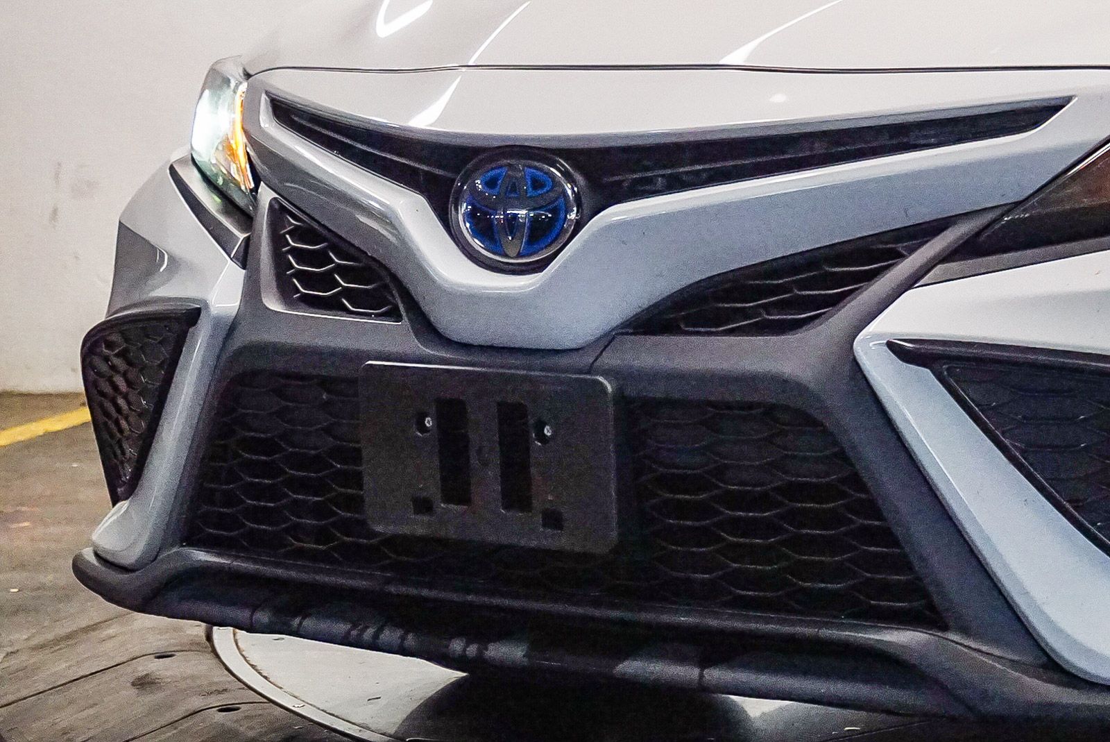 Thumbnail: 2024 Toyota Camry - 8