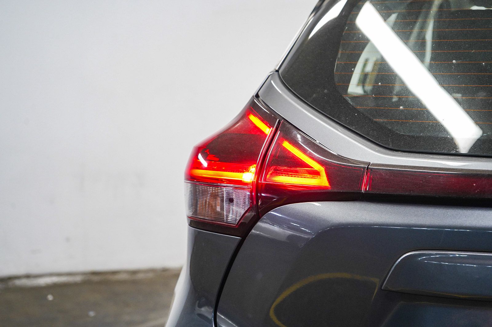 Thumbnail: 2023 Nissan Kicks - 11