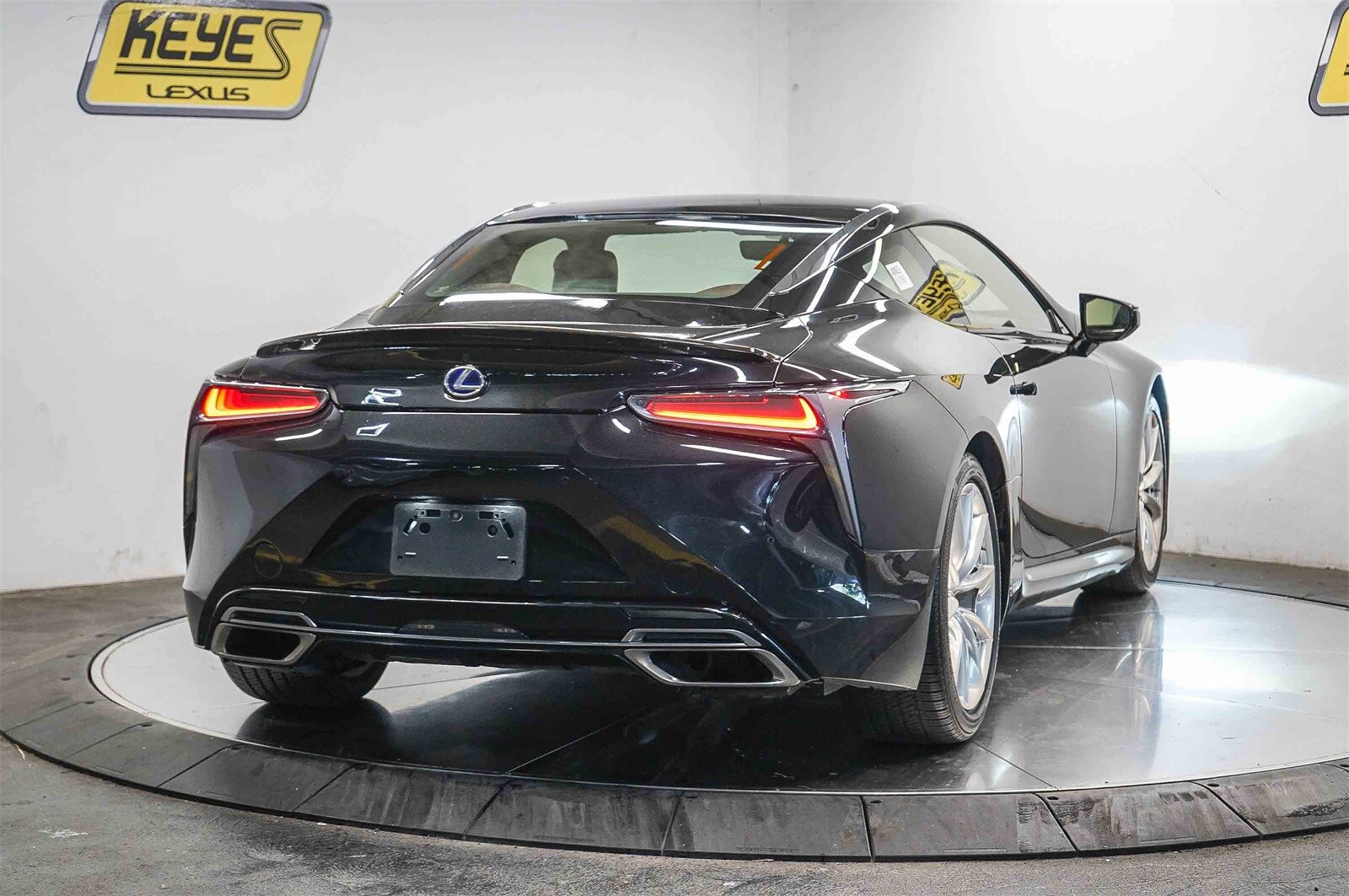 2018 Lexus LC 500h photo 4