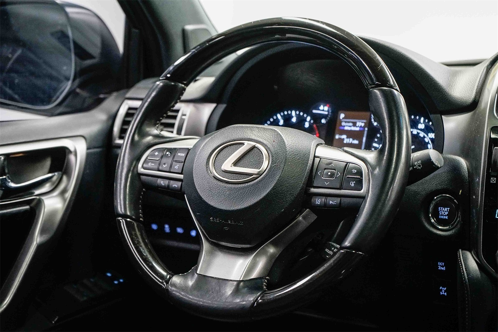 Thumbnail: 2023 Lexus GX - 15