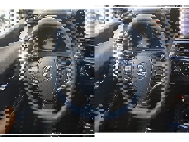 Thumbnail: 2026 Lexus UX - 16