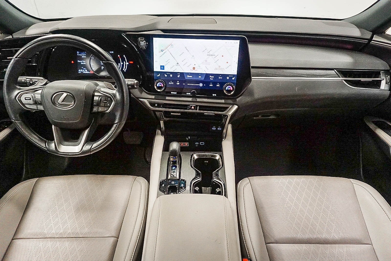 Thumbnail: 2024 Lexus RX - 13