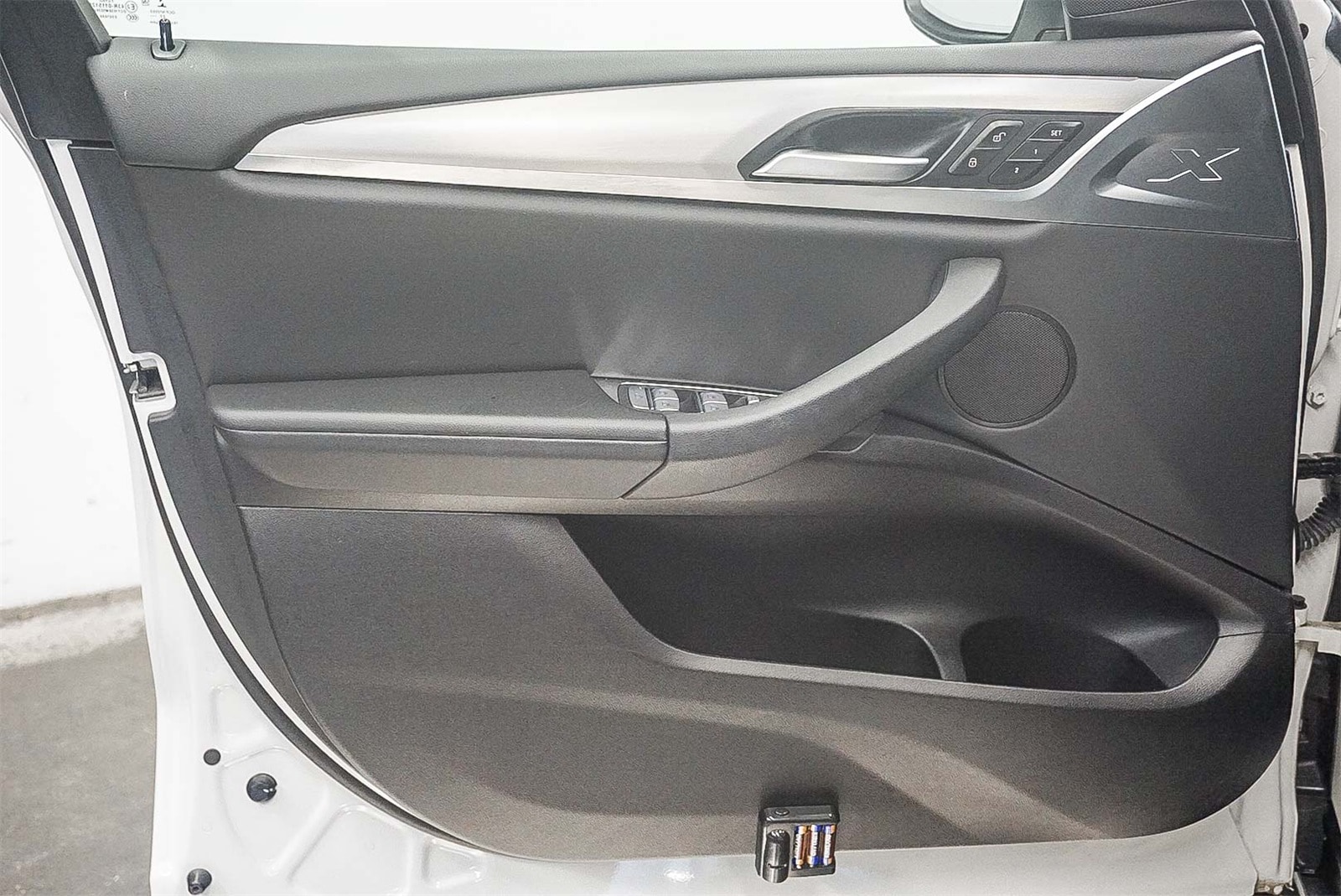 Thumbnail: 2023 BMW X3 - 23