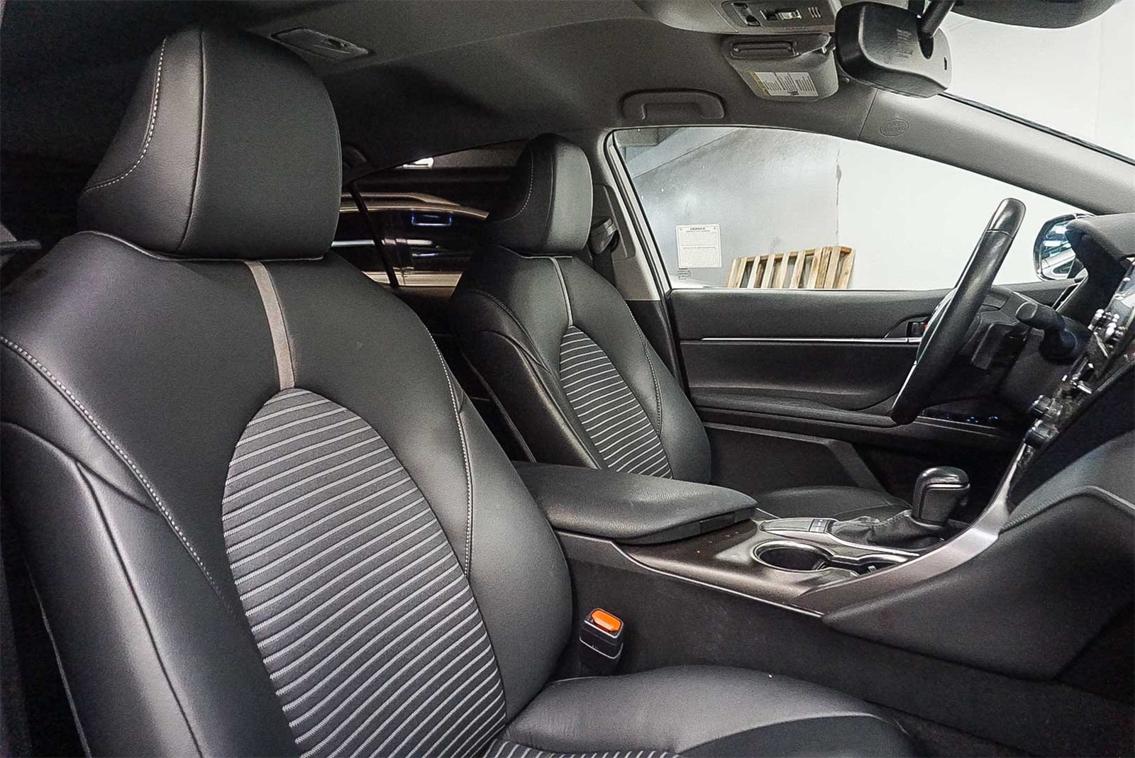 Thumbnail: 2024 Toyota Camry - 15