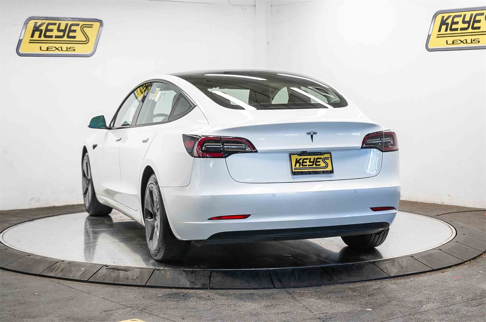 Used 2021 Tesla Model 3 Base with VIN 5YJ3E1EA8MF023359 for sale in Los Angeles, CA