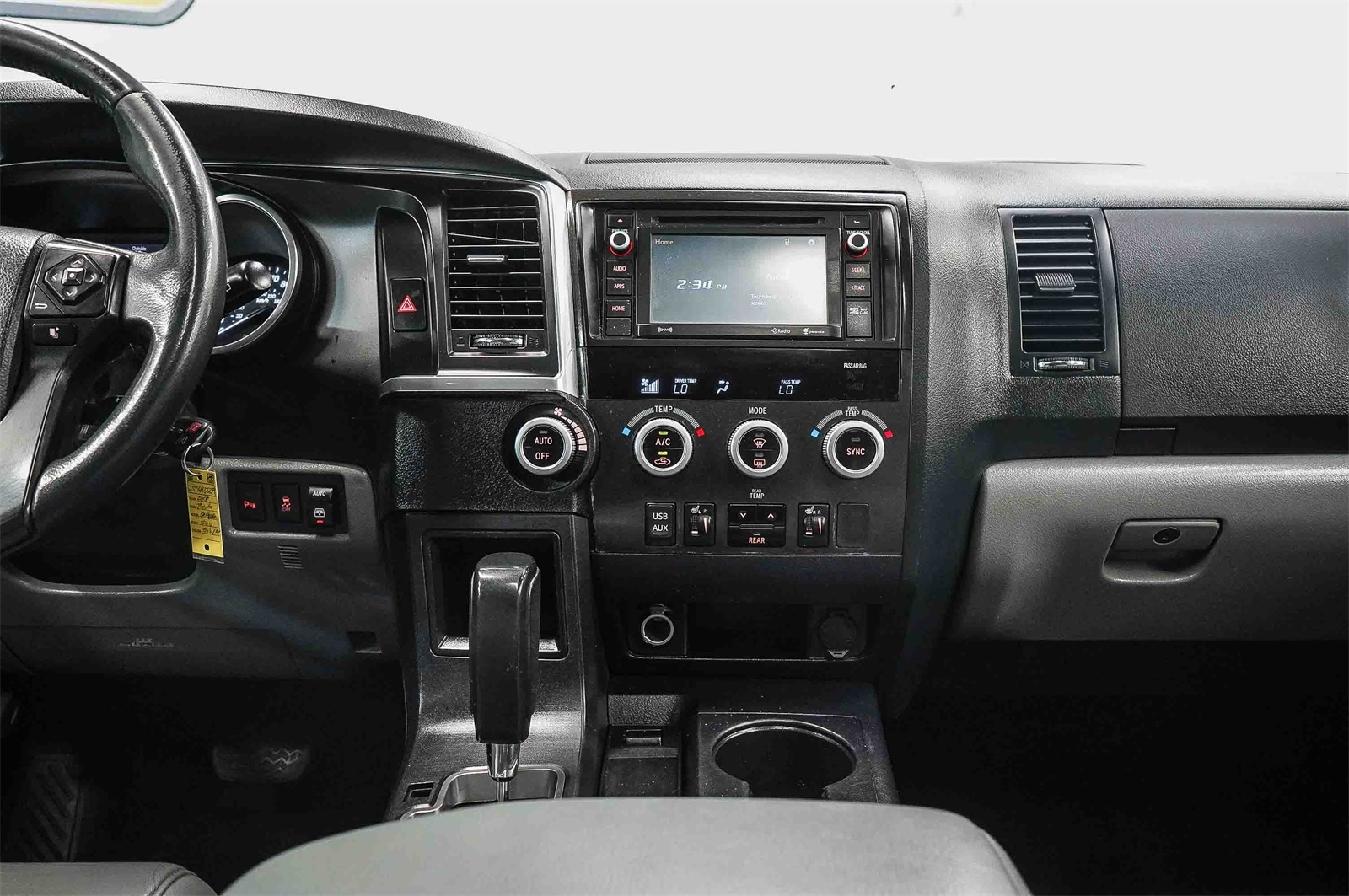 Thumbnail: 2018 Toyota Sequoia - 13