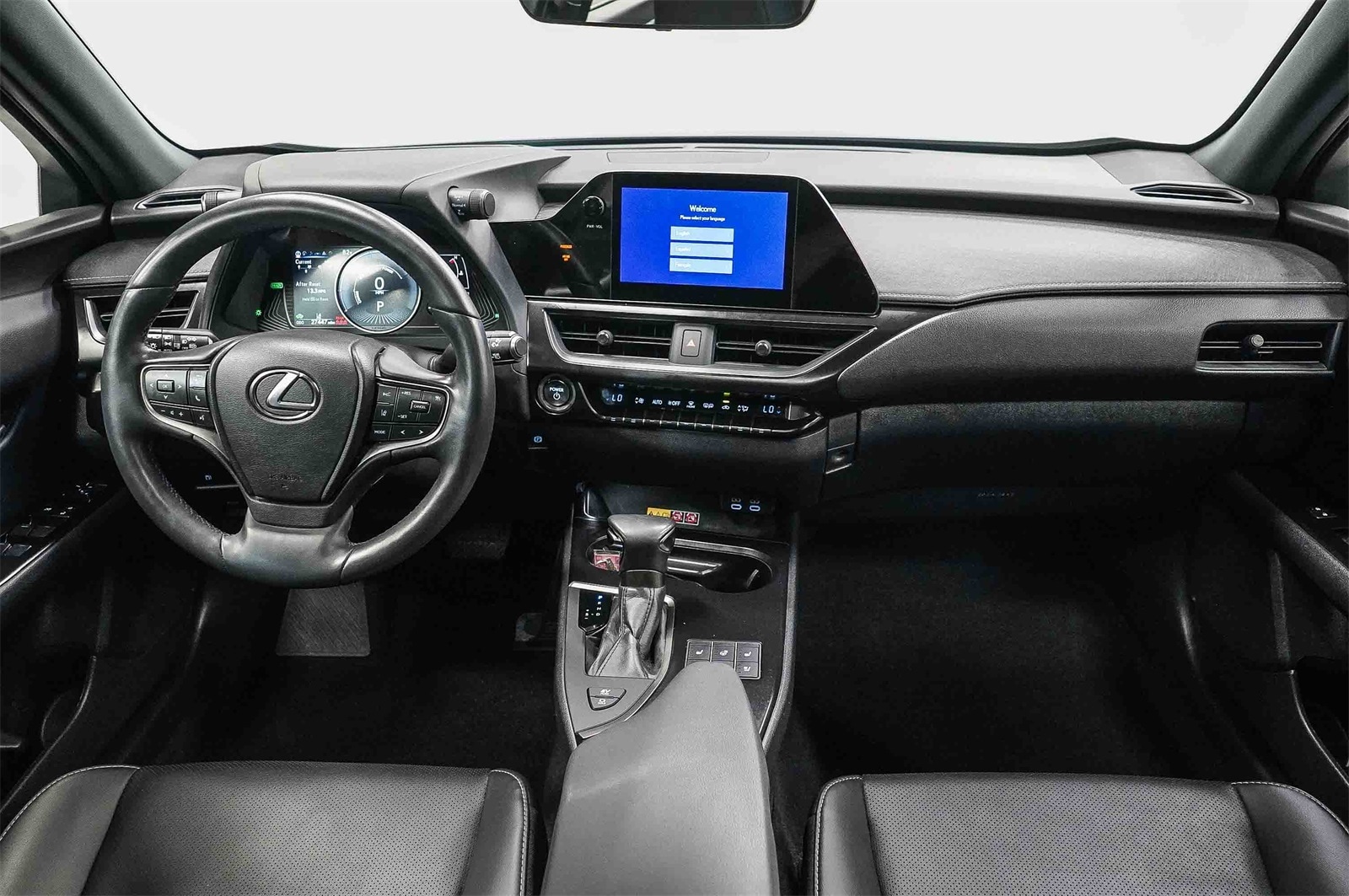 Thumbnail: 2024 Lexus UX - 12