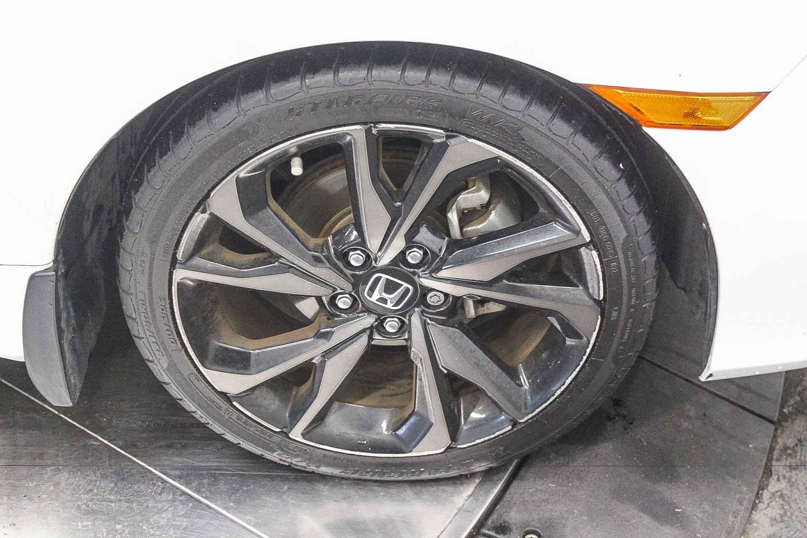 Thumbnail: 2019 Honda Civic - 13