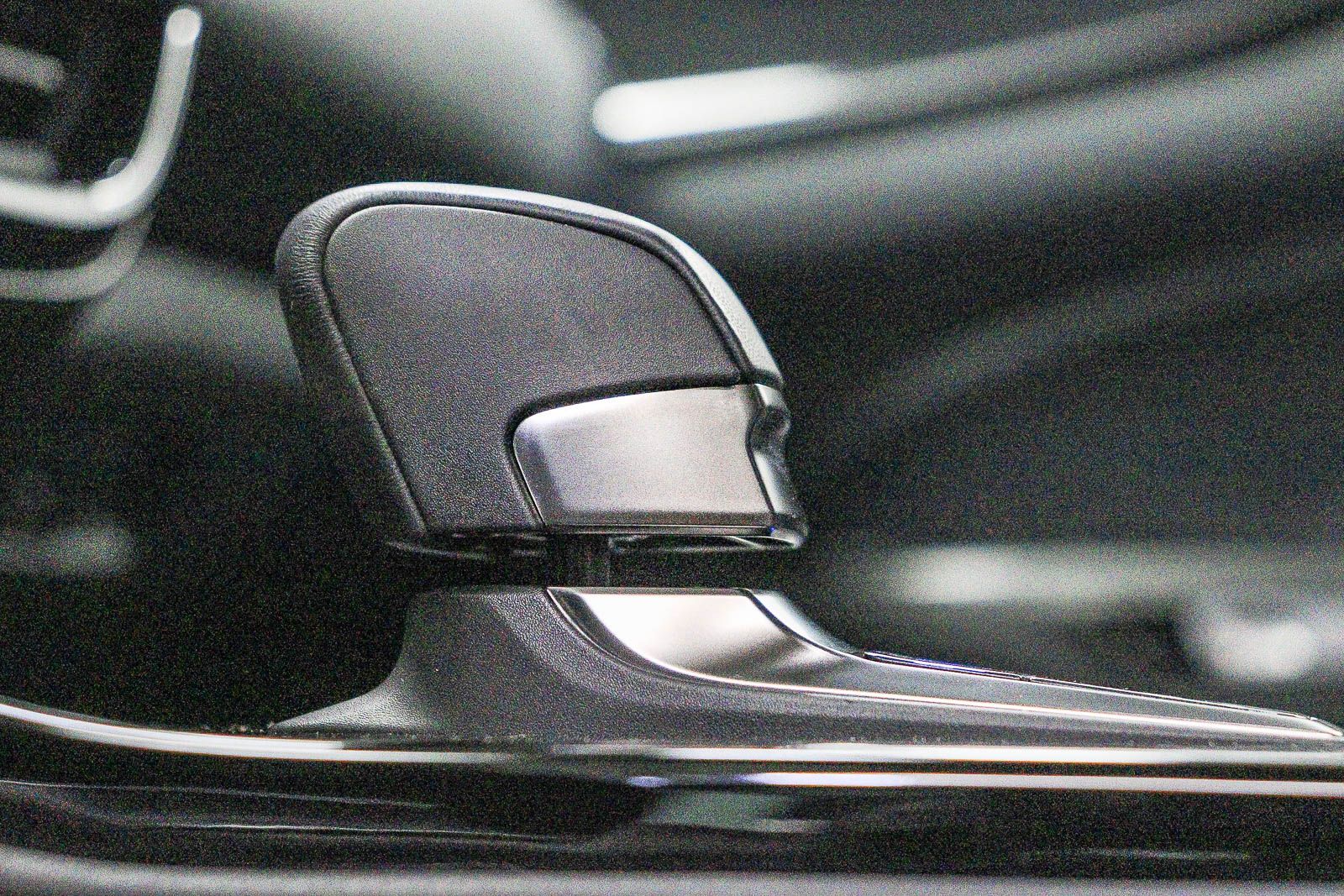 Thumbnail: 2026 Lexus ES - 19