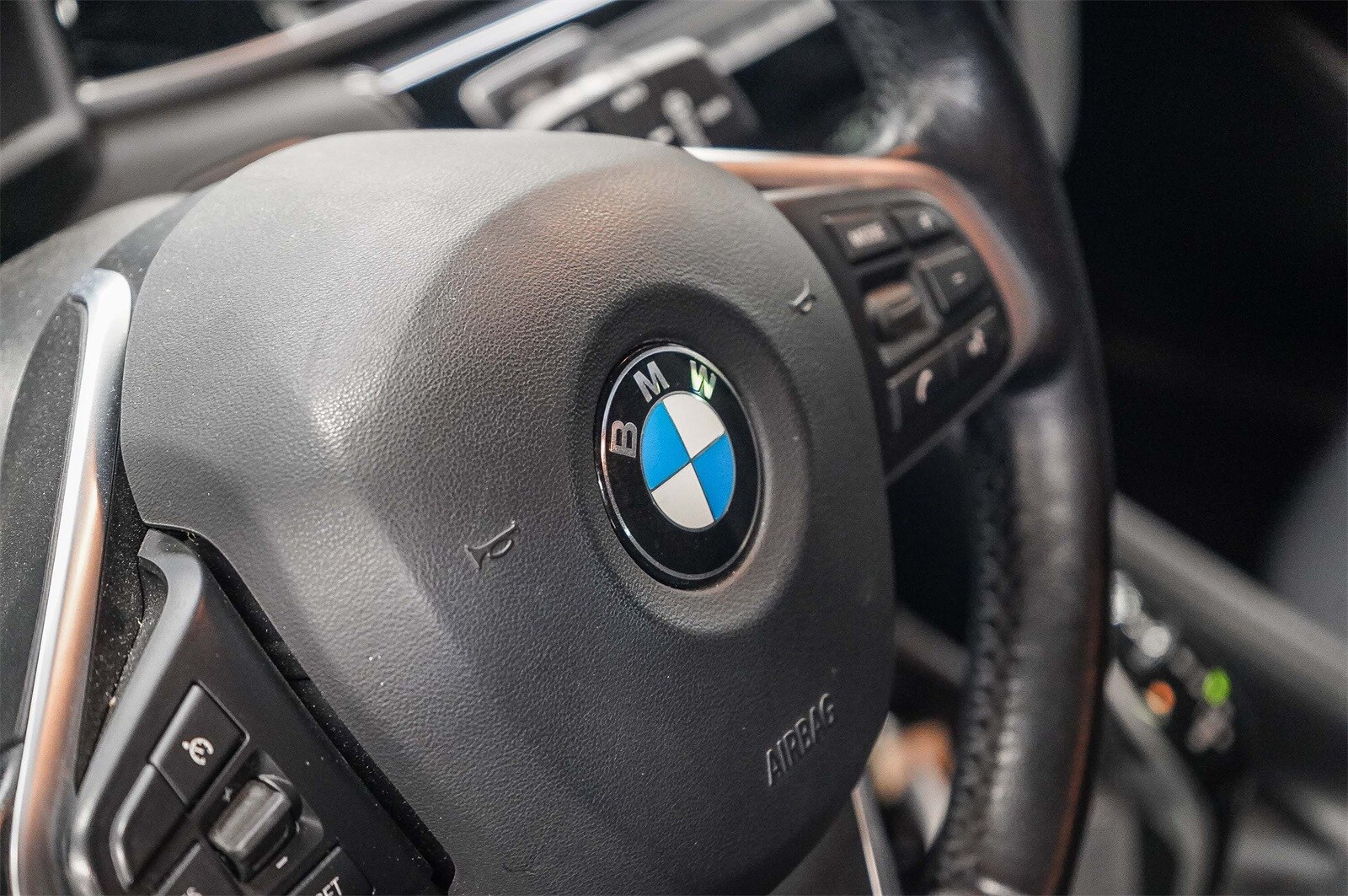 Thumbnail: 2022 BMW X2 - 20