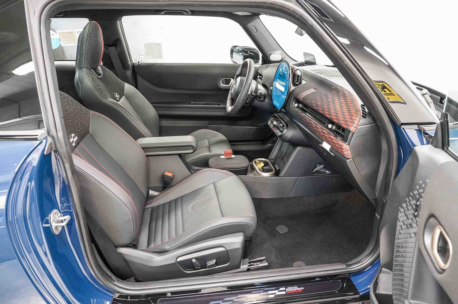Thumbnail: 2026 MINI Cooper - 15