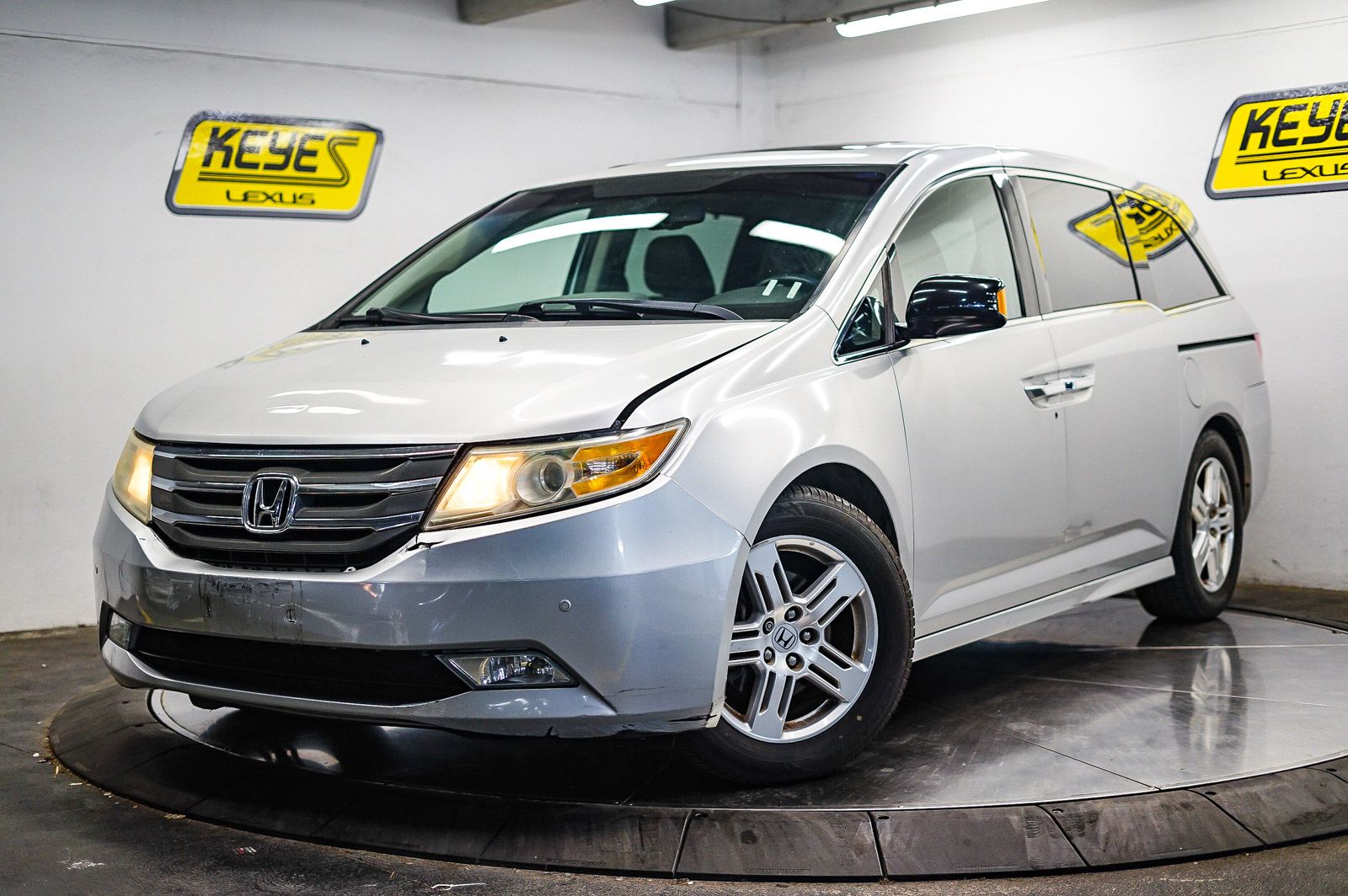 2012 Honda Odyssey Touring -
                  Van Nuys, CA