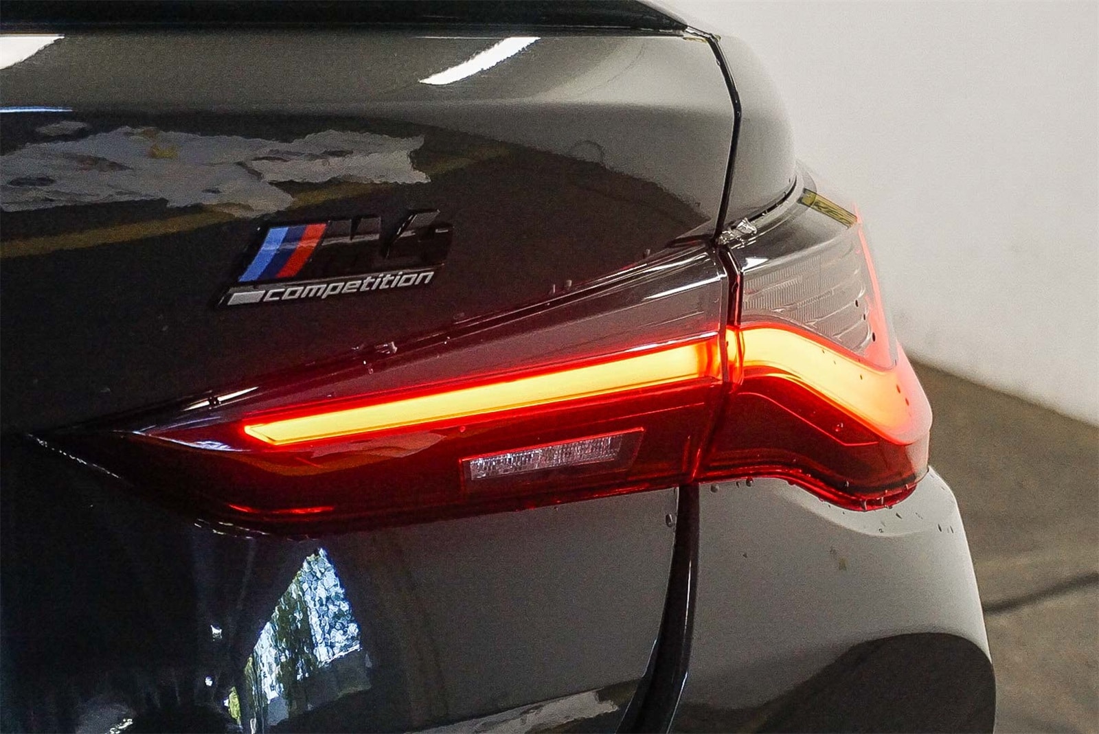Thumbnail: 2023 BMW M4 - 11