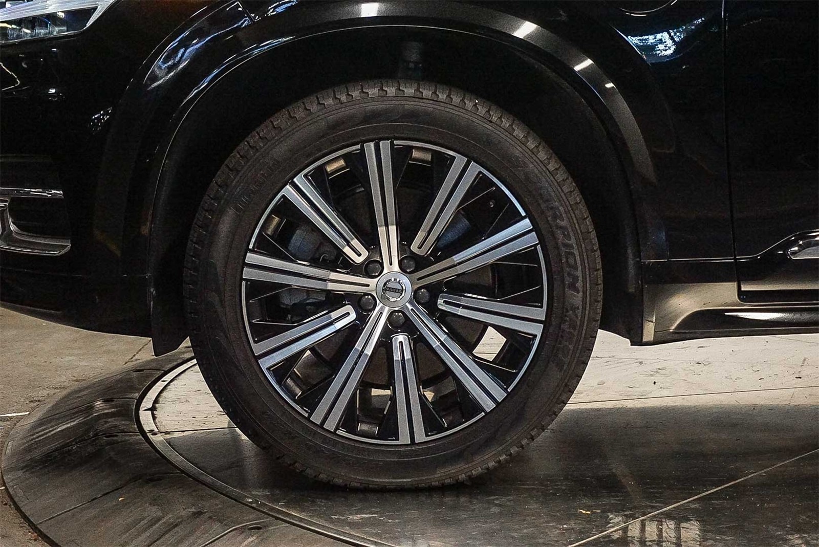 Thumbnail: 2021 Volvo XC90 - 8