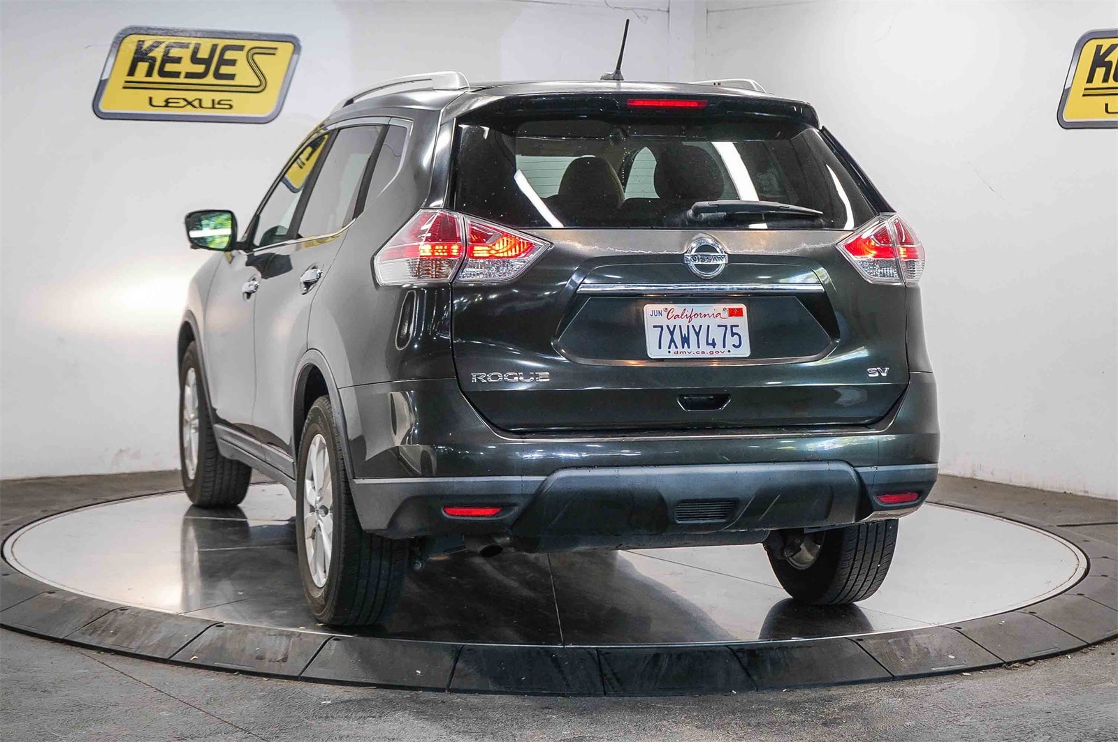 Thumbnail: 2016 Nissan Rogue - 2