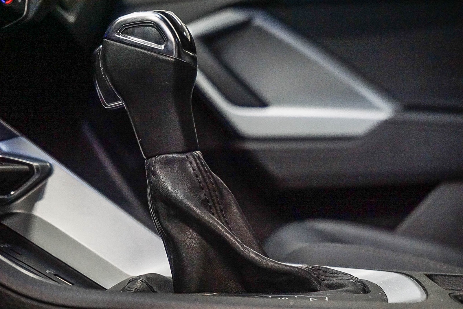 Thumbnail: 2020 Audi Q3 - 21