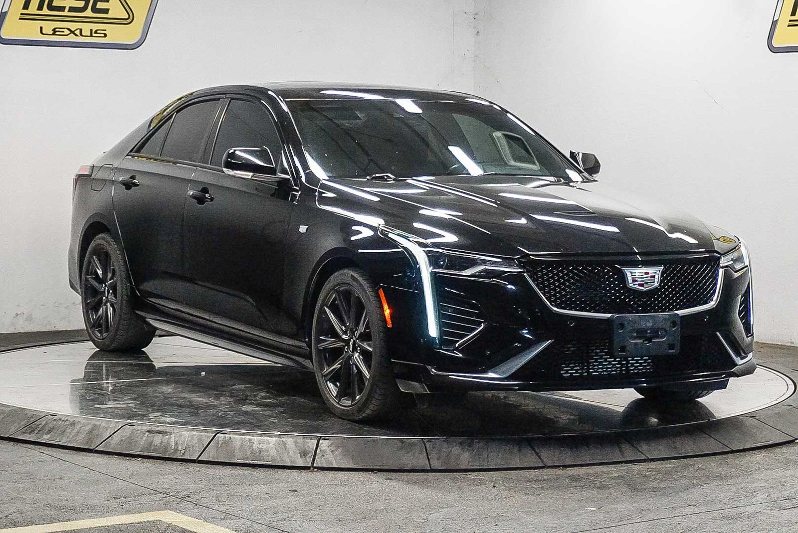 Thumbnail: 2023 Cadillac CT4 - 5